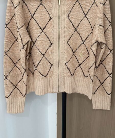 Alternative view of Chanel Clothes – Long Sleeves zip-up Cardigan with contrast stitching Cream & Beige For Women