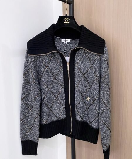 Chanel Clothes – Long Sleeves zip-up Cardigan with contrast stitching Gray & Black For Women