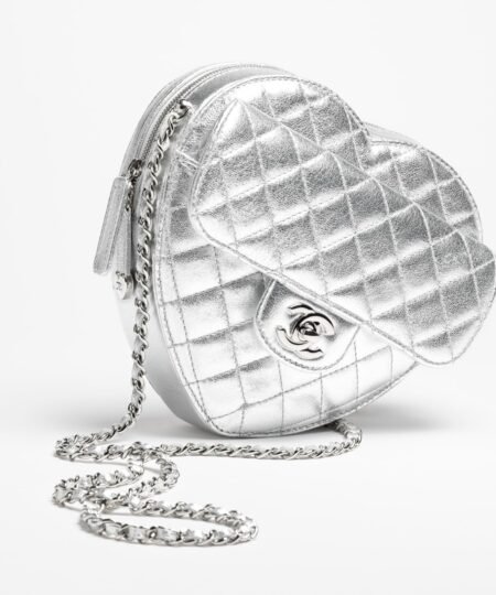 Alternative view of [True-to-ORIGINAL] Chanel Heart Bag Silvery For Women 8.1in/18cm‎ AS5764-B21928-NF635