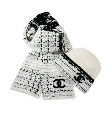Chanel Scarf And Beanie Set In Black/White For Women
