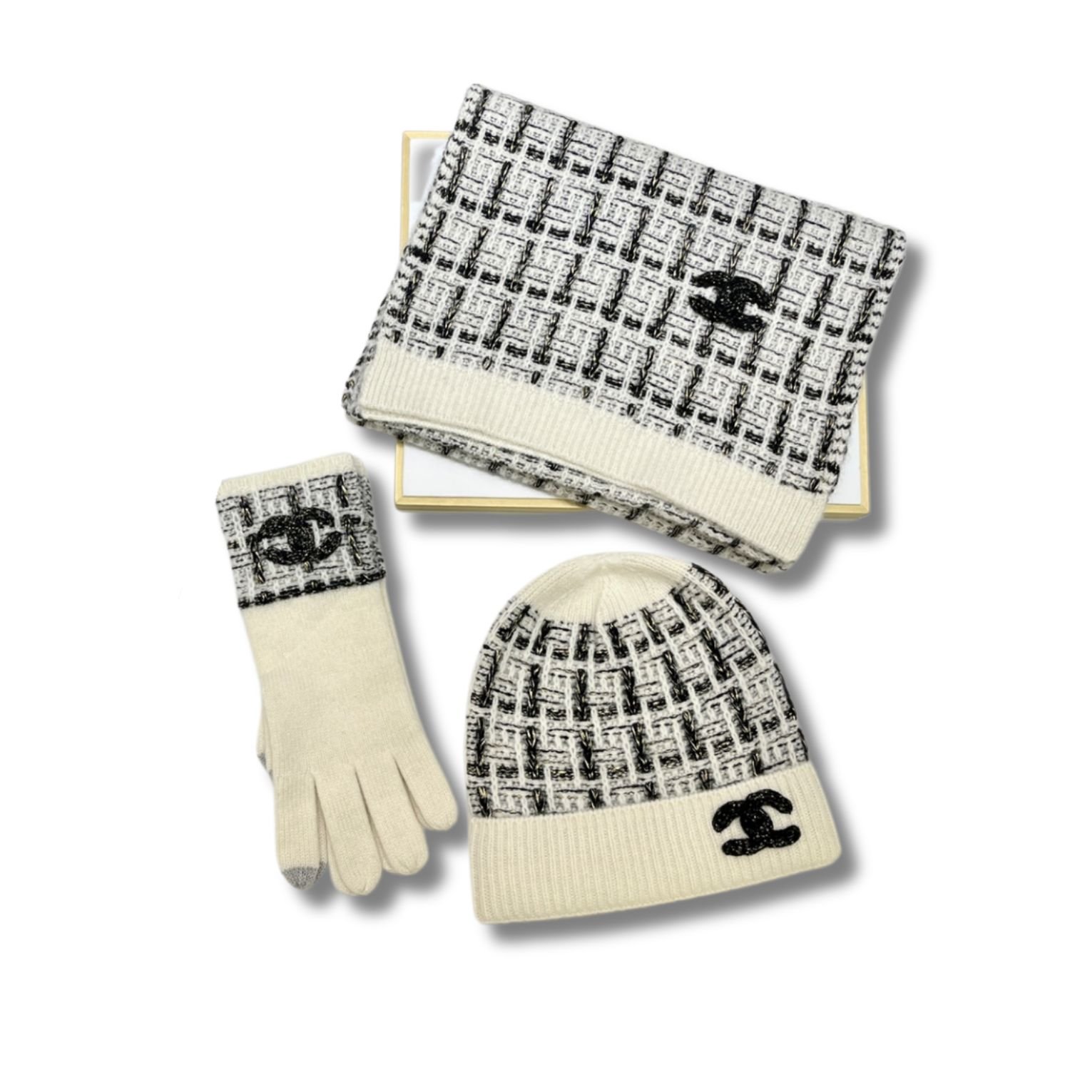 Chanel Monochrome Winter Knit Set – Hat, Scarf And Gloves Black & White For Women