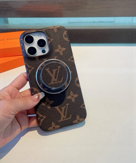 Louis Vuitton Iphone Case Brown